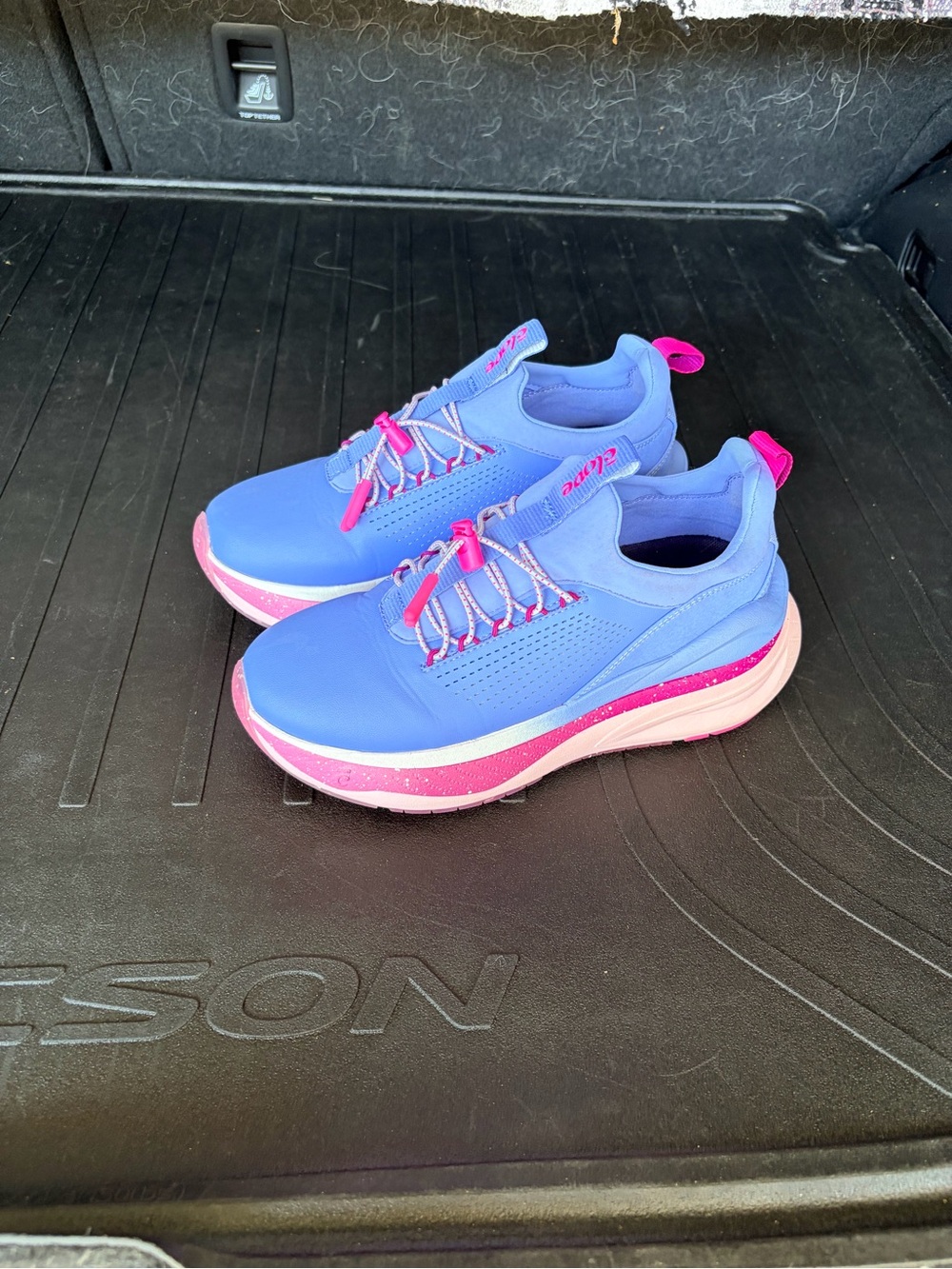 Ladies Lightweight Platform Sneakers in Blue & Pink